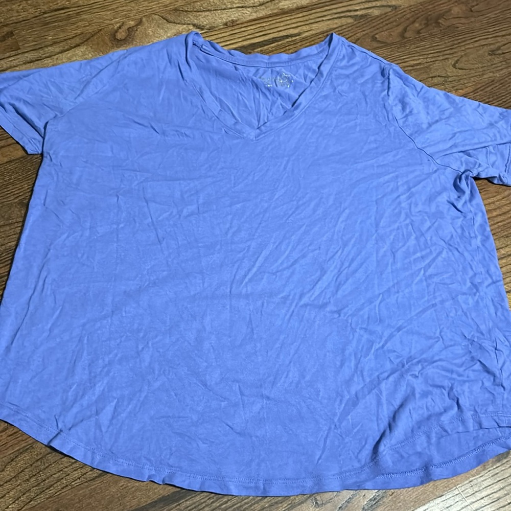 Purple short sleeve top